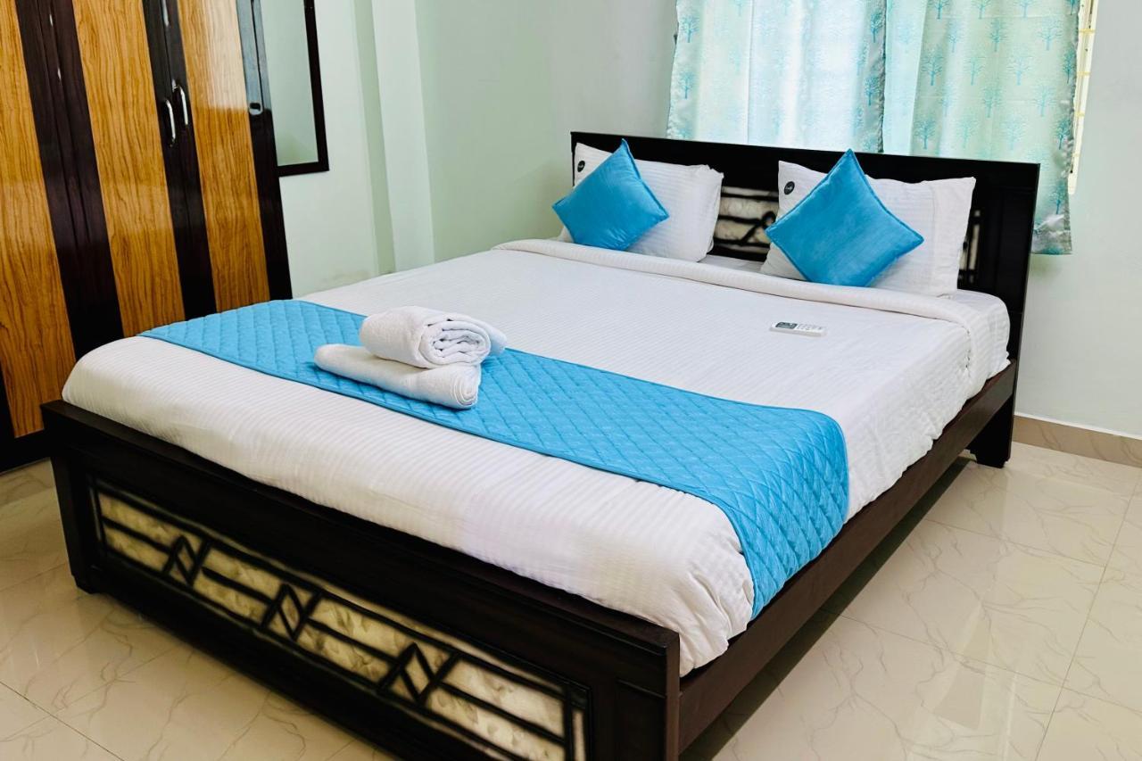 Truelife - Family Suites - Ps4 Veg Restaurant, On Way To Balaji Temple - 2Bhk Ac Apartments - Coffee Tea Milk - Super Fast Wifi, Kitchen, Smart Tv, Parking - Easy Access To Airport, Railway Station And To All Temples - Top Service With Lots Of Love Tirupati Eksteriør bilde